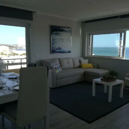 First Line Ocean View Apartment *