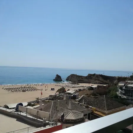 First Line Ocean View アパート ポルティマン